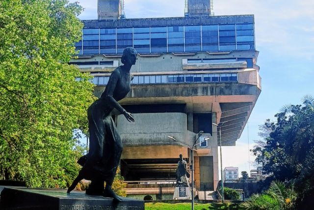 Evita
